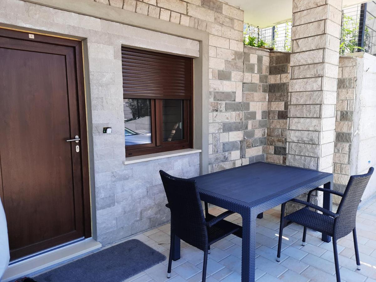 Bellevue 1 Apartment Izola Bagian luar foto